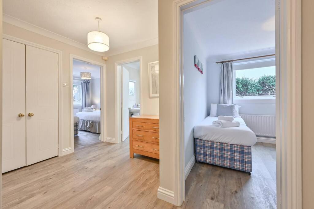 Spacious Sandbanks Apartment Near Beach And Bars With Free Parking Poole Εξωτερικό φωτογραφία